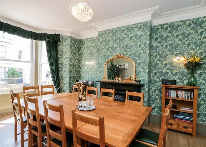 Holiday home Castle View *