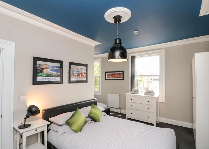 Castle View * Scarborough