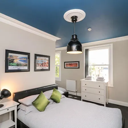 Castle View * Scarborough